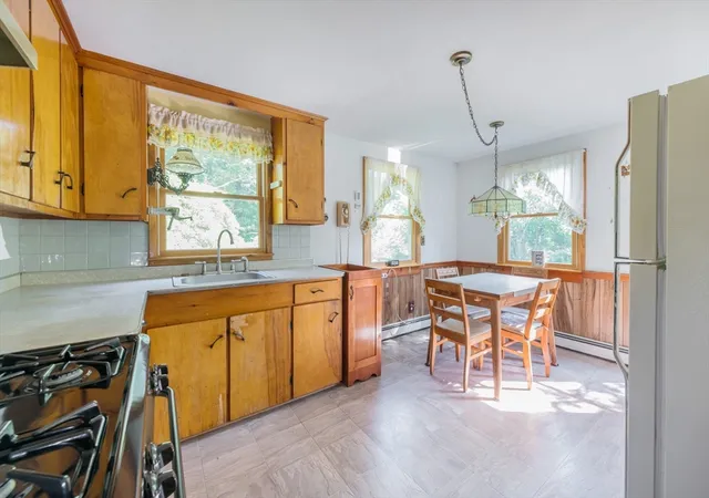 Photo 3 of Sale Pending at 29 Puritan Rd, Buzzards Bay, MA 02532 | MLS# 73555122 | Listing updated on 2026-08-27
