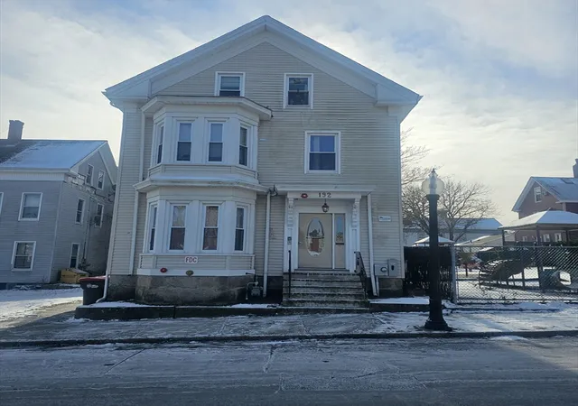 1st image of 192 Walnut St, New Bedford, MA 02740 | MLS# 73329052