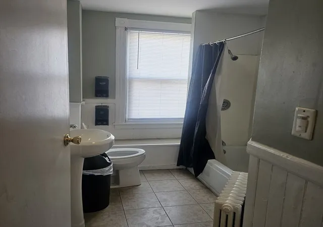 9th image of 192 Walnut St, New Bedford, MA 02740 | MLS# 73329052