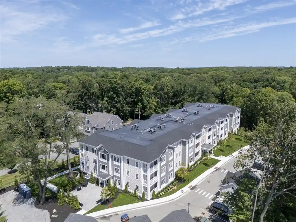 Listing Photo 2 - Condo for sale in 93 Bedford St located at 93 Bedford St, Lexington, MA 02420 - Unit #104