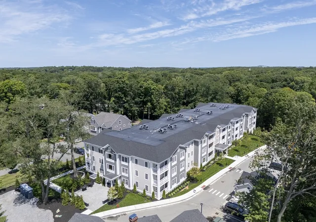Photo 2 of Sale Pending at 93 Bedford St #104, Lexington, MA 02420 | MLS# 73555659 | Listing updated on 2026-09-17