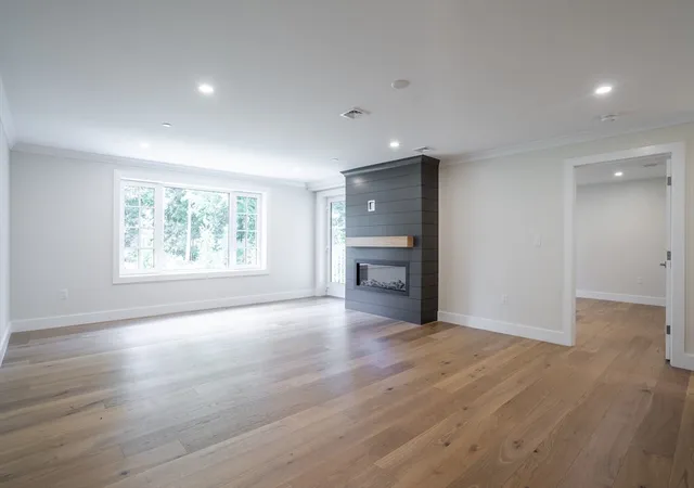Listing Photo 4 - Condo for sale in building located at 93 Bedford St, Lexington, MA 02420 - Unit #104