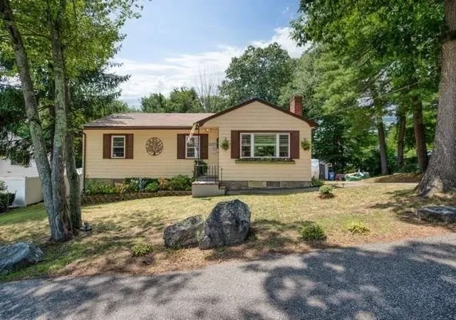 2nd image of 70 Montrose Ave, Wakefield, MA 01880 | MLS# 73550533