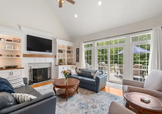 Photo 4 of Single family home for sale at 320 High Plain Road, Andover, MA 01810 | MLS# 73566869 | Listing updated on 2026-10-02