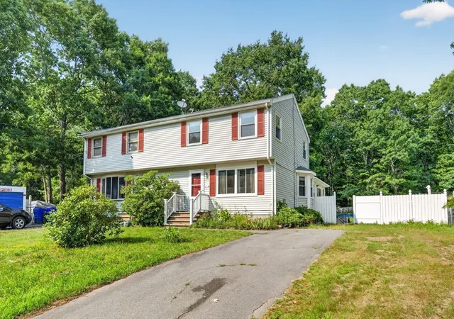 1st image of 17 Pine Knoll Ln #B, Taunton, MA 02780 | MLS# 73552064