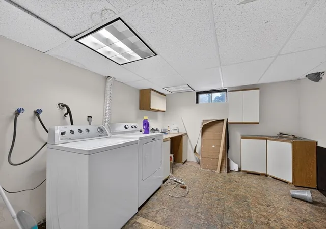 2nd image of 17 Pine Knl Ln, Taunton, MA 02780