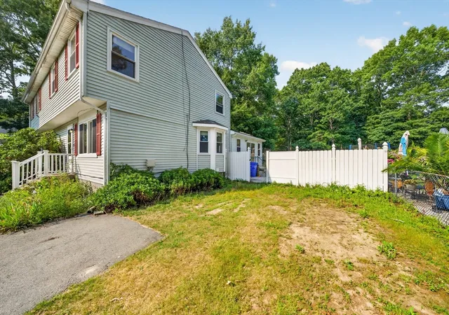 5th image of 17 Pine Knoll Ln #B, Taunton, MA 02780 | MLS# 73552064