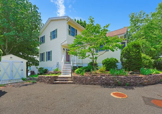 Homes for sale in Foxboro, MA | 82 Ridge Road, Foxboro, MA 02035 | MLS# 73544050