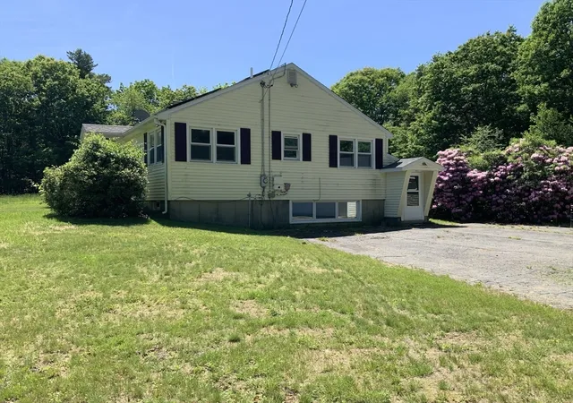 Homes for sale in Westminster, MA | 12 Old County Rd, Westminster, MA 01473 | MLS# 73539401