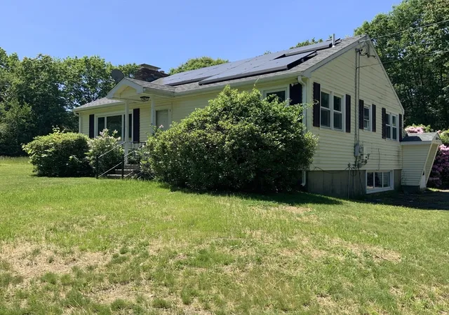 Homes for sale in Westminster, MA | 12 Old County Rd, Westminster, MA 01473 | MLS# 73539401