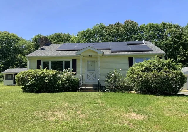 Homes for sale in Westminster, MA | 12 Old County Rd, Westminster, MA 01473 | MLS# 73539401