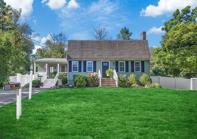 1st image of 143 Tosca Dr, Brockton, MA 02301 | MLS# 73433814