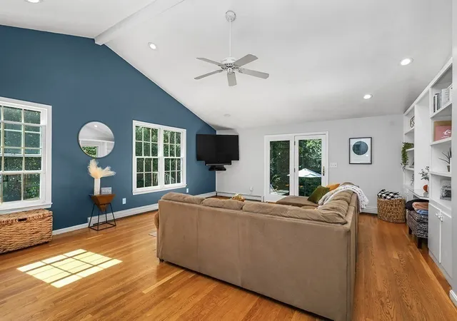 4th image of 143 Tosca Dr, Brockton, MA 02301 | MLS# 73433814