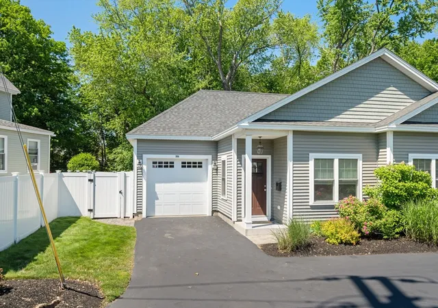 Homes for sale in Salisbury, MA | 36 A Elm St #1, Salisbury, MA 01952 | MLS# 73547665