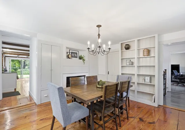 4th image of 313 Berlin Rd, Bolton, MA 01740 | MLS# 73541141