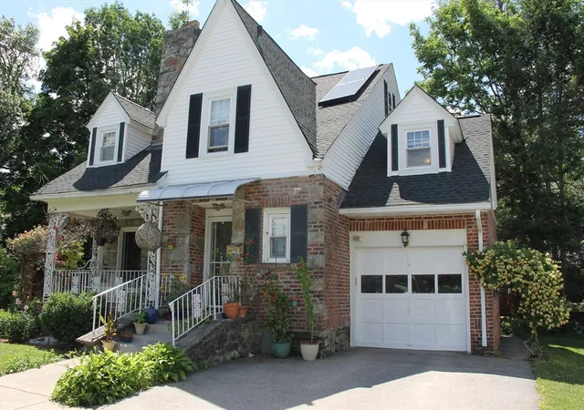 Photo 1 of Single family home for sale at 30 Marwood Rd, Worcester, MA 01602 | MLS# 73541330 | Listing updated on 2026-08-30