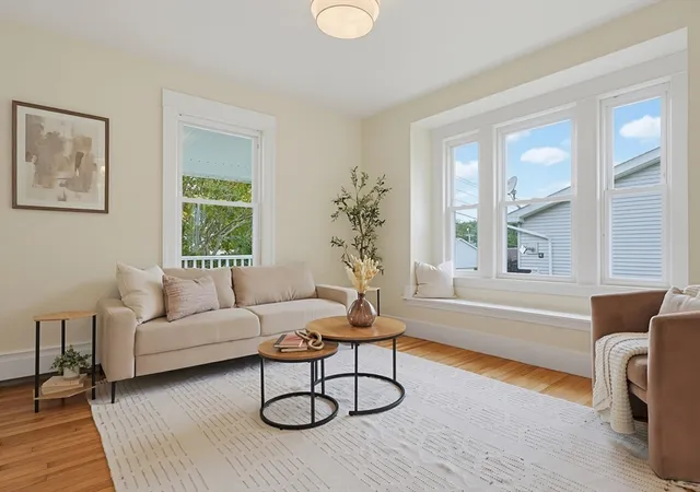 2nd image of 30 Barrett Ave, Worcester, MA 01605 | MLS# 73567724