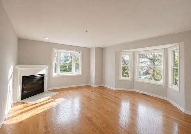 Homes for sale in Ashland, MA | 131 America Blvd #131, Ashland, MA 01721 | MLS# 73509881