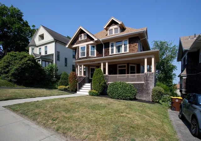 3rd image of 888 Rock St, Fall River, MA 02720 | MLS# 73546448