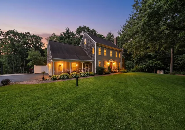 Photo 3 of Single family home for sale at 259 Cherry St, Bridgewater, MA 02324 | MLS# 73560922 | Listing updated on 2026-09-28