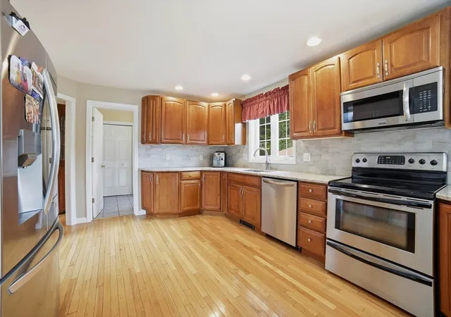 Photo 4 of Sale Pending at 10 Roberts Rd, Dudley, MA 01571 | MLS# 73568196 | Listing updated on 2026-09-02