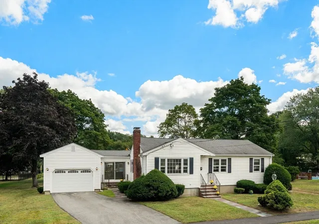 Photo 2 of Sale Pending at 7 Eugley Park West, North Reading, MA 01864 | MLS# 73568354 | Listing updated on 2026-09-25