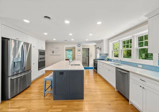 Photo 4 of Sale Pending at 25 Clearwater Dr, Westwood, MA 02090 | MLS# 73569091 | Listing updated on 2026-09-22