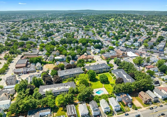 2nd image of 48 Bigelow Ave, Watertown, MA 02472