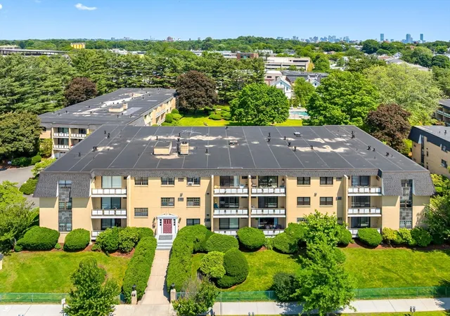 2nd image of 48 Bigelow Ave #28, Watertown, MA 02472 | MLS# 73535741