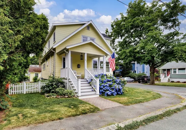Homes for sale in Marblehead, MA | 22 Prince Street, Marblehead, MA 01945 | MLS# 73545897