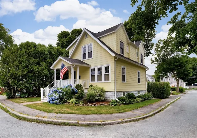 Homes for sale in Marblehead, MA | 22 Prince Street, Marblehead, MA 01945 | MLS# 73545897