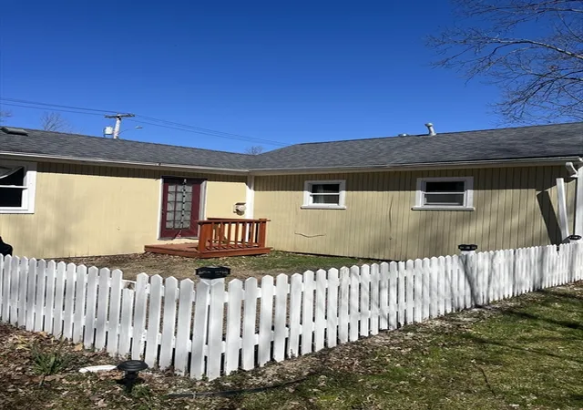 Homes for sale in Holbrook, MA | 27 Morgan Rd, Holbrook, MA 02343 | MLS# 73496188