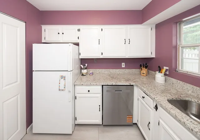 Photo 3 of Sale Pending at 506 Edgebrook Dr #506, Boylston, MA 01505 | MLS# 73562401 | Listing updated on 2026-09-01