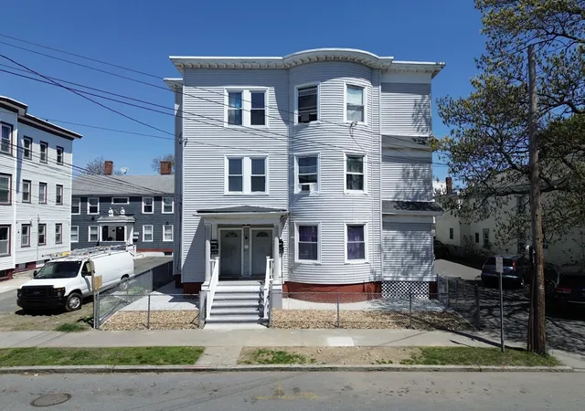 Homes for sale in Lynn, MA | 35 37 Park St, Lynn, MA 01902 | MLS# 73519410