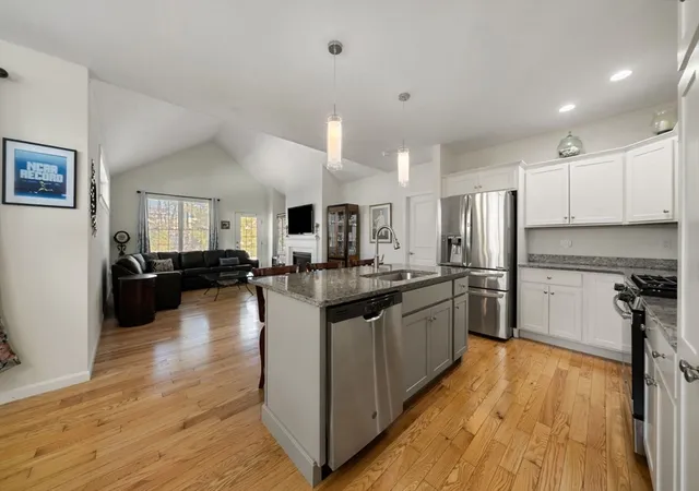 Photo 3 of Condo for sale at 44 Mariners Way #44, Plymouth, MA 02360 | MLS# 73475457 | Listing updated on 2026-09-03