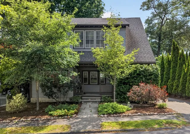 Homes for sale in Wellesley, MA | 20 Hill Top Rd, Wellesley, MA 02482 | MLS# 73539867