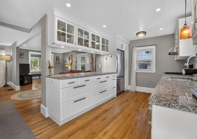Photo 3 of Sale Pending at 20 Hl Top Rd, Wellesley, MA 02482 | MLS# 73539867 | Listing updated on 2026-07-11