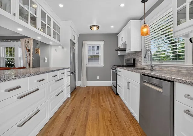 Photo 4 of Sale Pending at 20 Hl Top Rd, Wellesley, MA 02482 | MLS# 73539867 | Listing updated on 2026-07-11