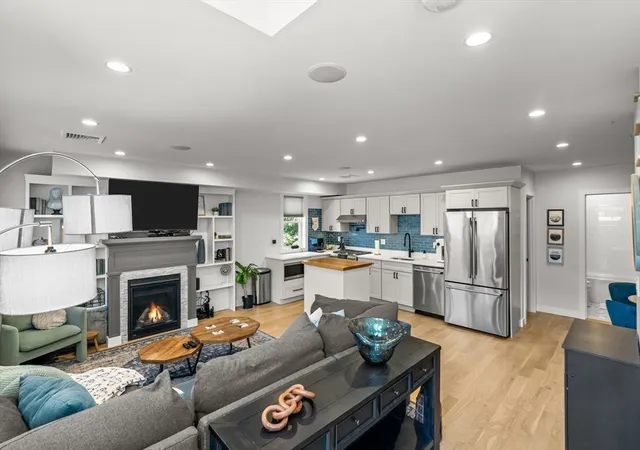 Listing Photo 5 - Condo for sale in building located at 47-r Harvest St, Boston, MA 02125 - Unit #4