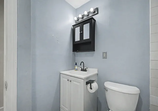 2nd image of 351 Pawtucket Blvd, Lowell, MA 01854