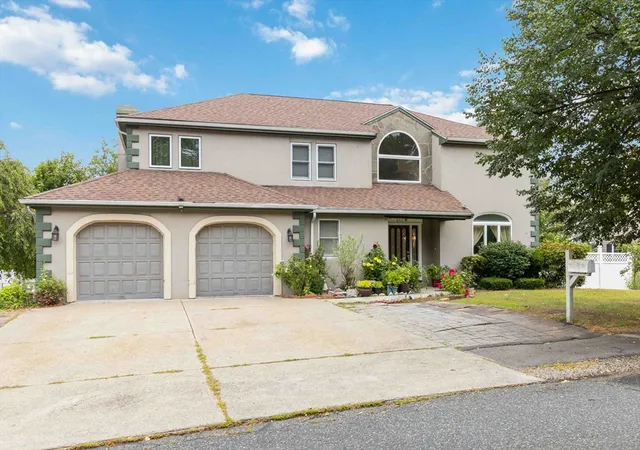 1st image of 141 Gardiner Rd, Quincy, MA 02169 | MLS# 73518178
