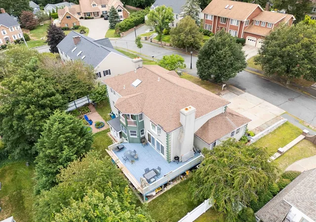 35th image of 141 Gardiner Rd, Quincy, MA 02169 | MLS# 73518178
