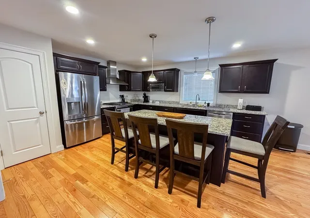 2nd image of 23 Ralph Cir, Chicopee, MA 01020 | MLS# 73498795