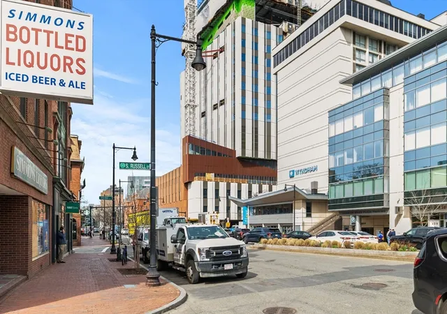 25th image of 19 South Russell Street, Boston, MA 02114 | MLS# 73560022