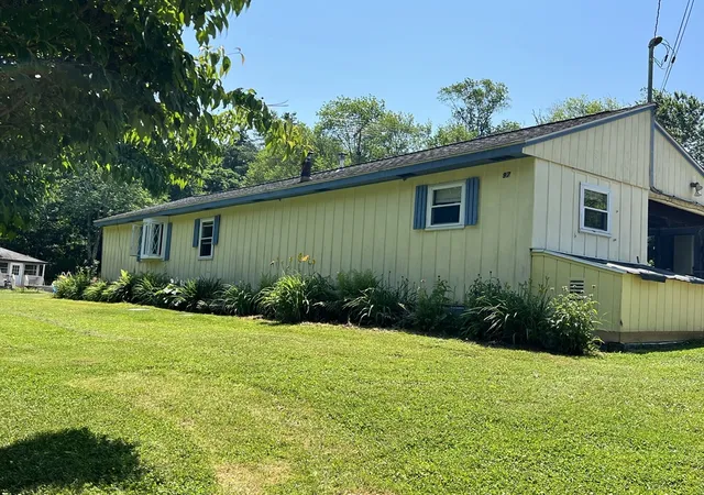Homes for sale in Spencer, MA | 97 Smithville Road, Spencer, MA 01562 | MLS# 73544578