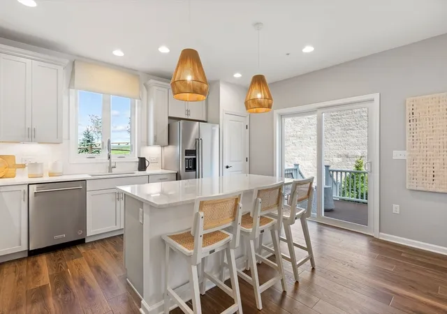 Photo 4 of Condo for sale at 23 Emerald Run #0014, Shrewsbury, MA 01545 | MLS# 73556486 | Listing updated on 2026-09-09