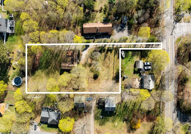 3rd image of 203 High Street, Hingham, MA 02043 | MLS# 73512195