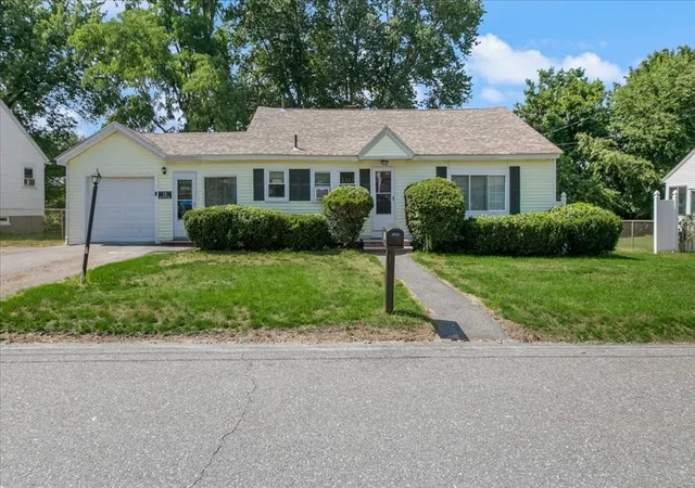 Homes for sale in Lawrence, MA | 15 Westwood Terrace, Lawrence, MA 01843 | MLS# 73547238