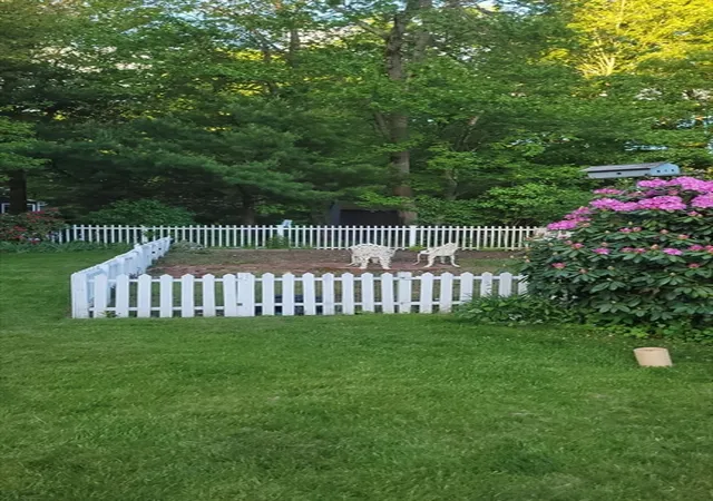 5th image of 401 Cross St, Boylston, MA 01505 | MLS# 73543497
