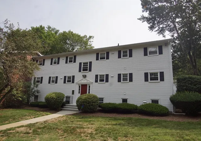 1st image of 111 Old Meetinghouse Rd #111, Auburn, MA 01501 | MLS# 73566653